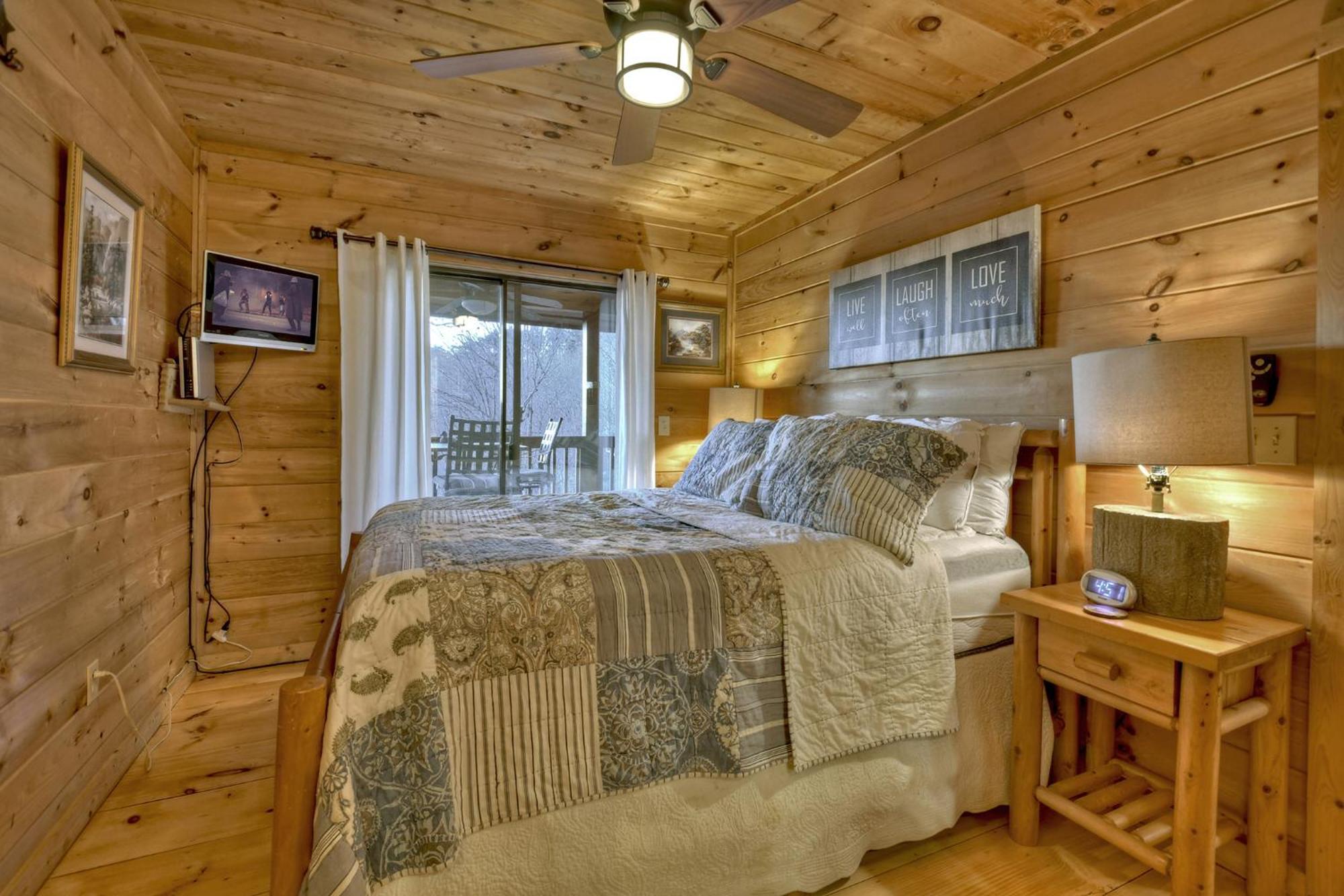 Talking Leaves Hot Tub Firepit And Comfy King Beds Villa Ellijay Buitenkant foto